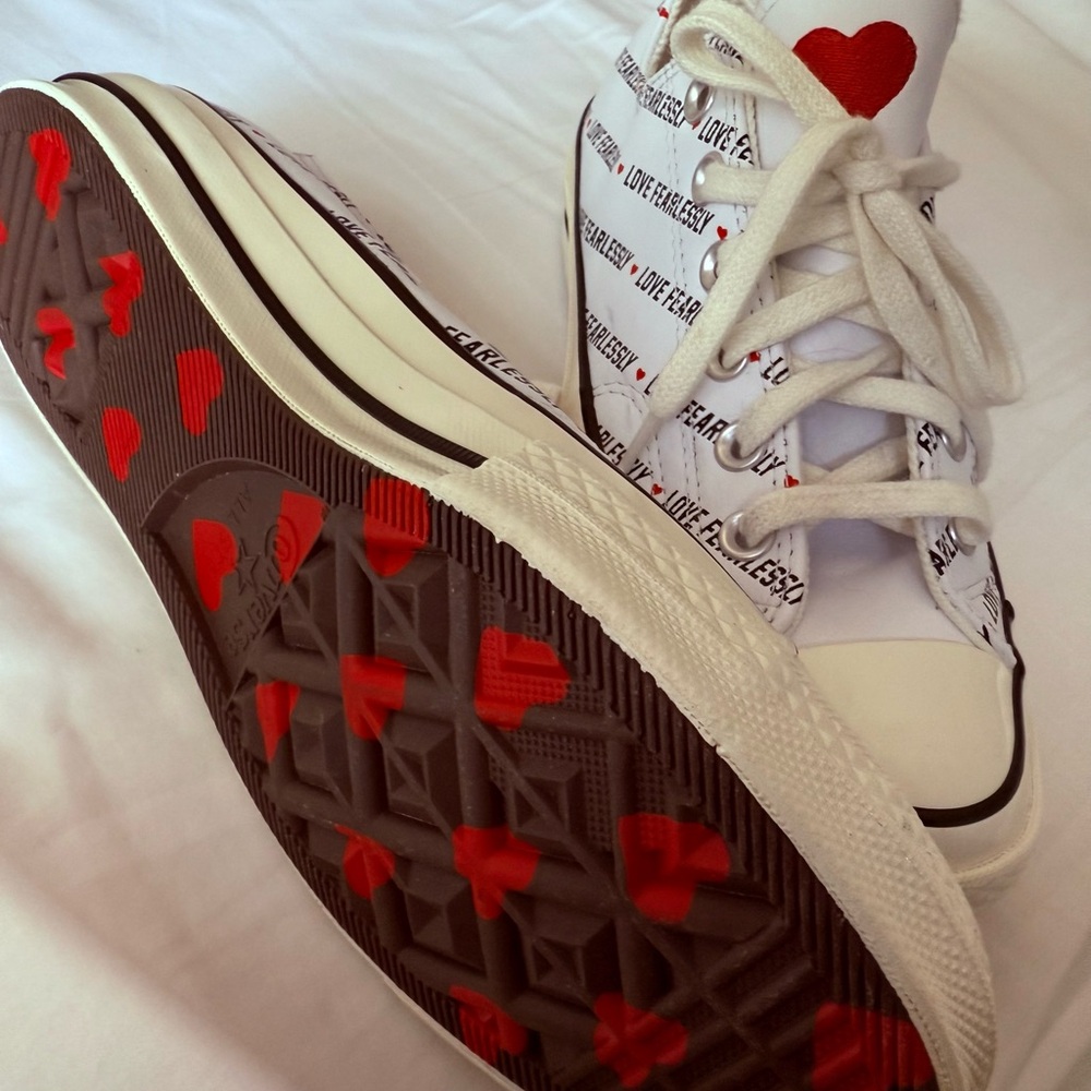 NWOT Converse White Sneakers with Red Heart Accents